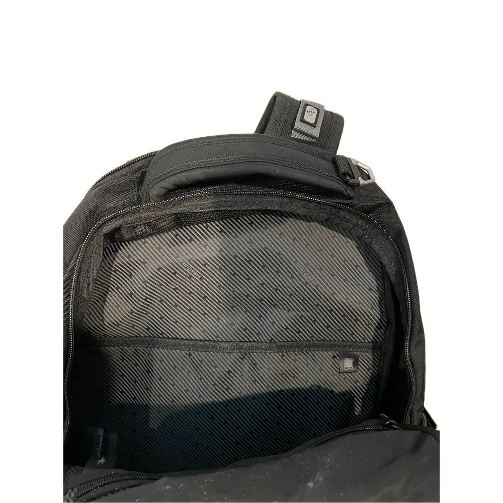 SwissGear Laptop 18.5